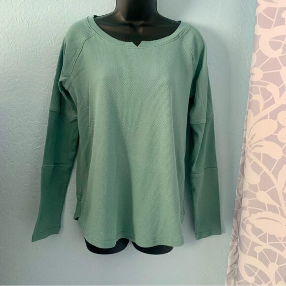 Columbia Sage Green Thermal Long Sleeve Top Size Medium - Picture 1 of 9